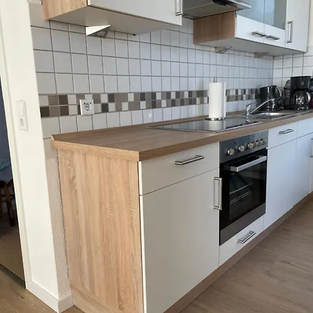 Heel Wat Besuenners Apartment Krummhoern