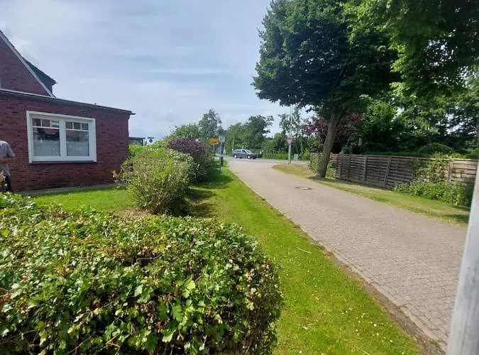 Heel Wat Besuenners Apartament *